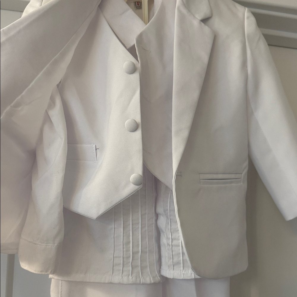 Classic White Kids' Dress Suit - 3-Piece Blazer, Vest & Pants - Picture 2 of 4